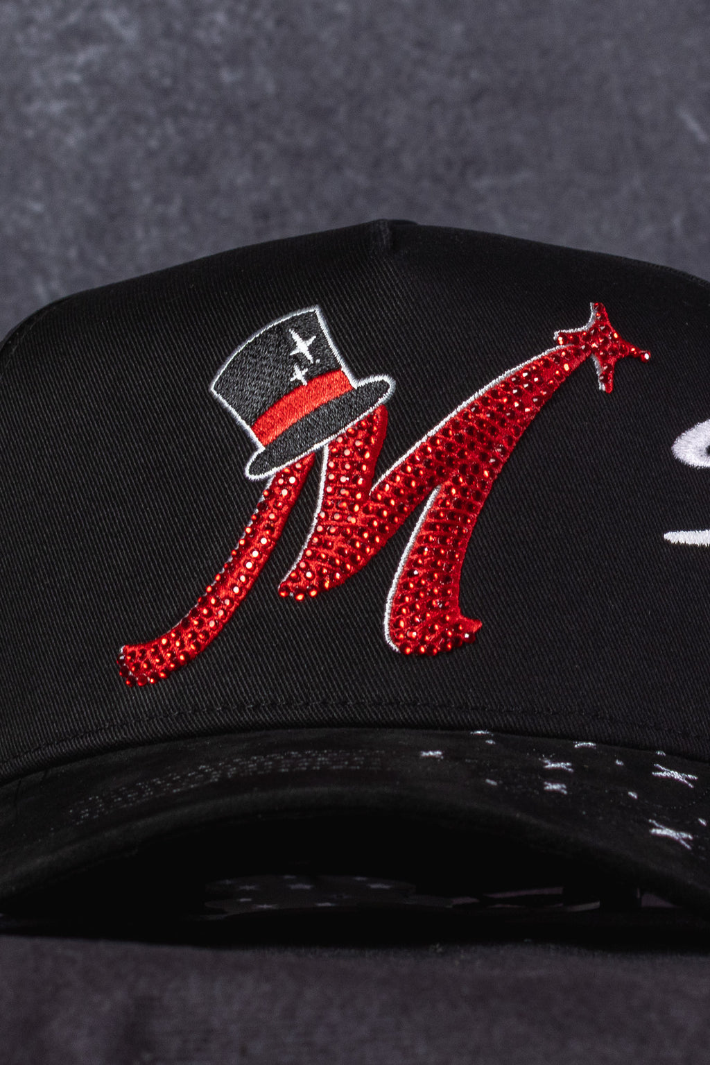 31 HATS ‘ El Mago ´ Red