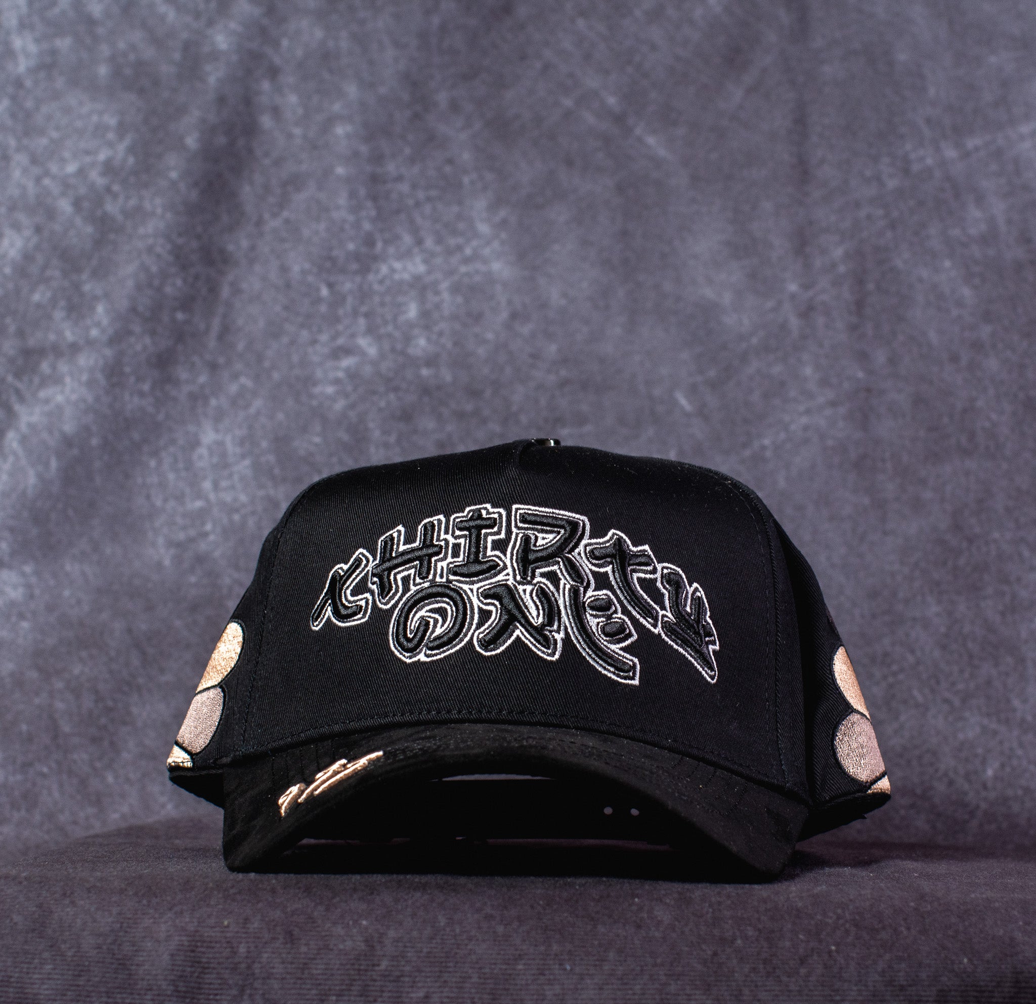 31 Hats ‘ MuraTravis ‘ anniversary