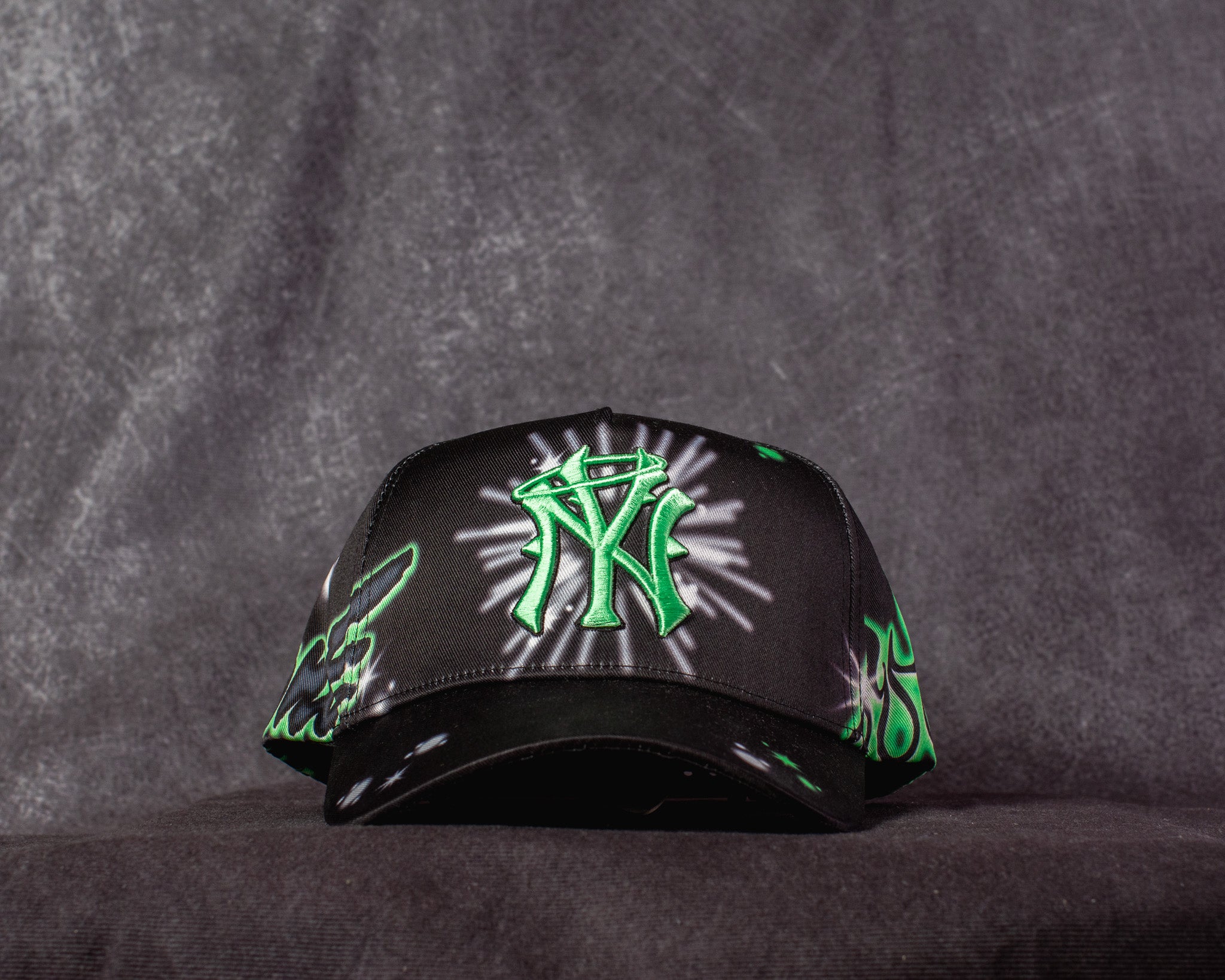 31 Hats ‘ Graffiti ‘