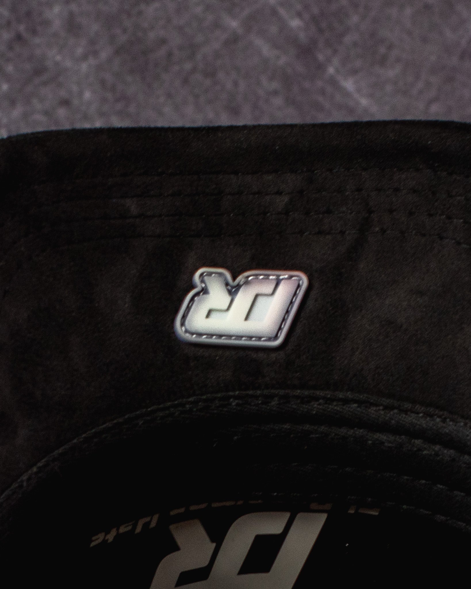 DREAMER HATS TRUST NOBODY