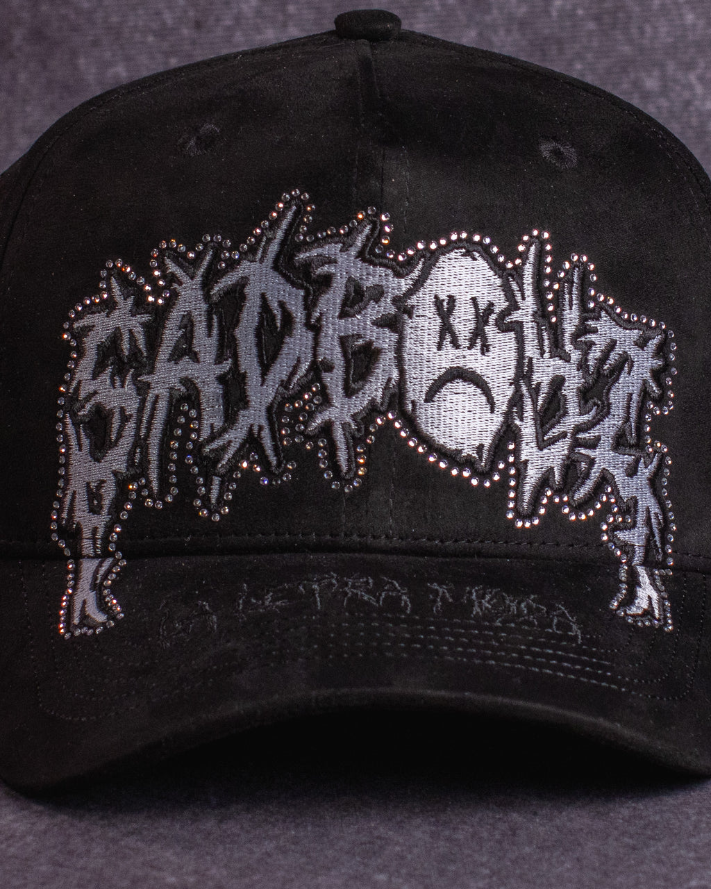 SAD BOYZ LA LETRA MUDA HAT