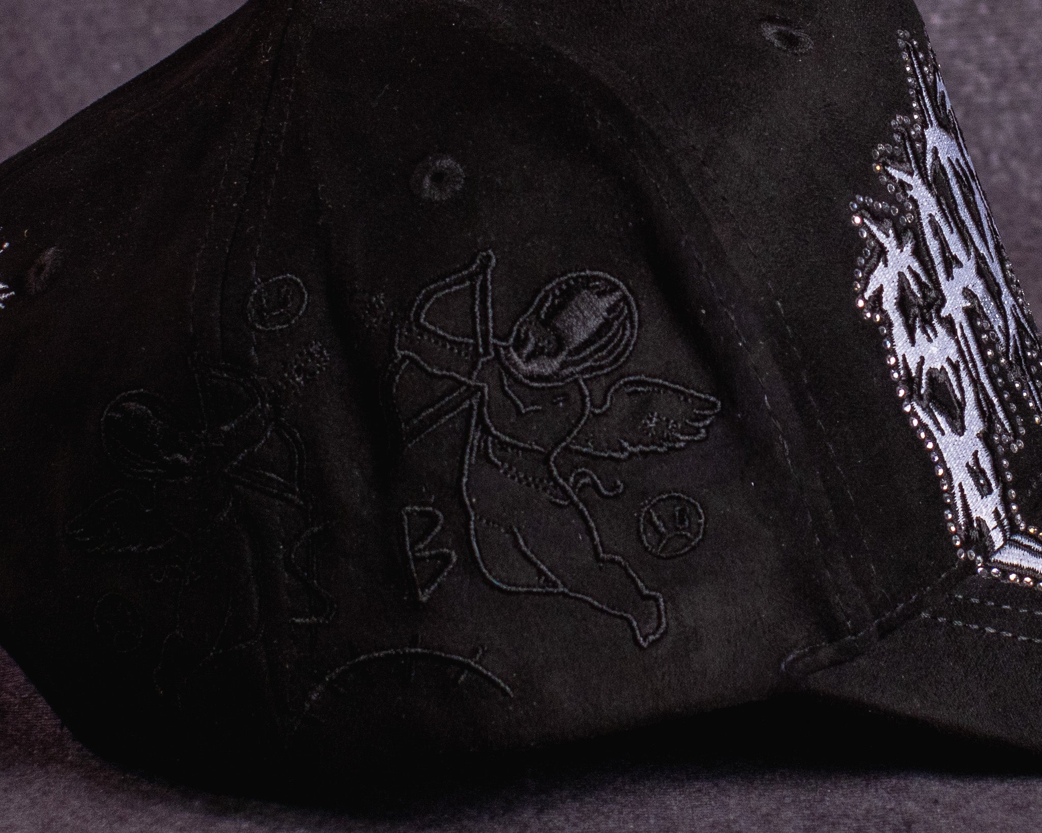 SAD BOYZ LA LETRA MUDA HAT