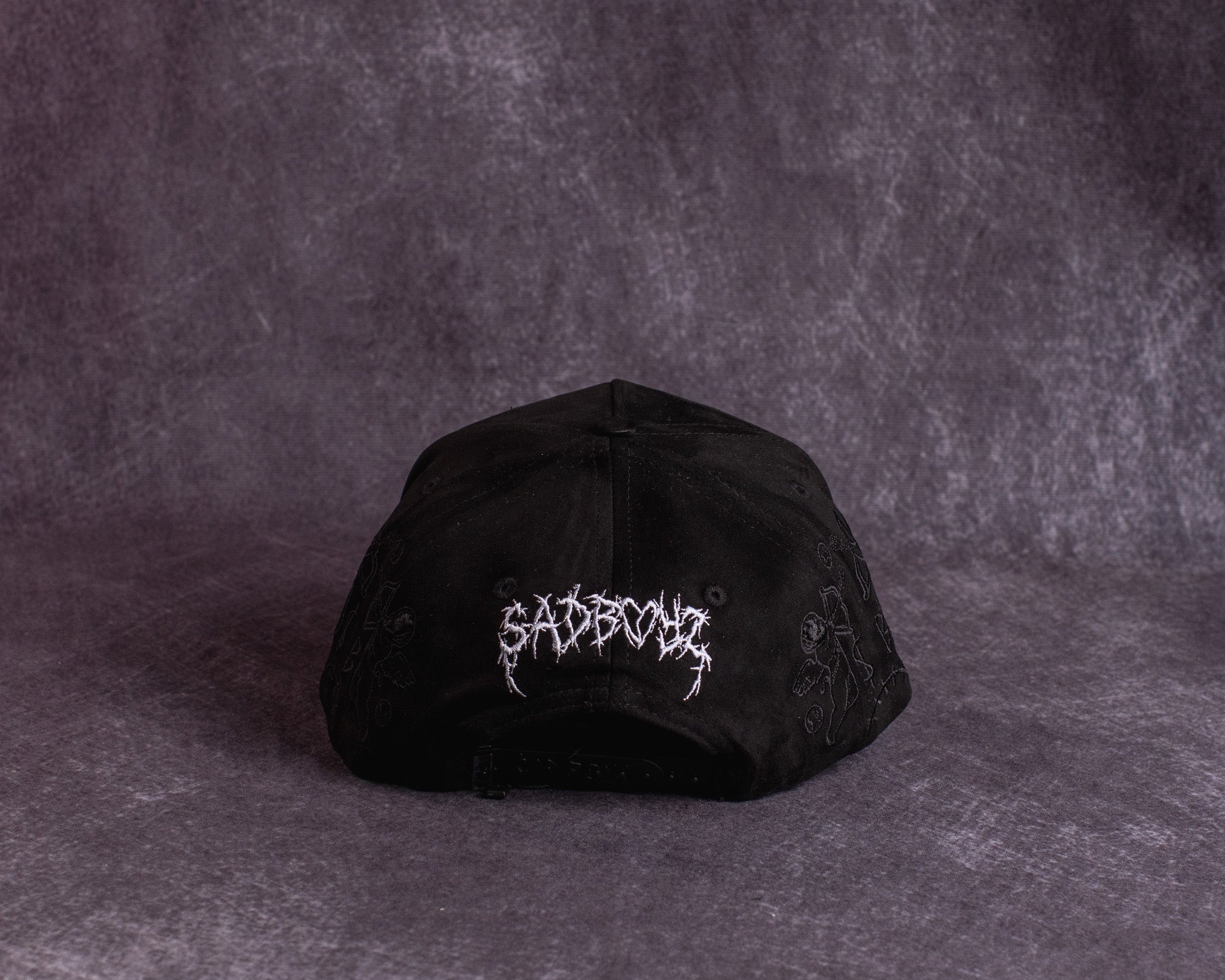 SAD BOYZ LA LETRA MUDA HAT